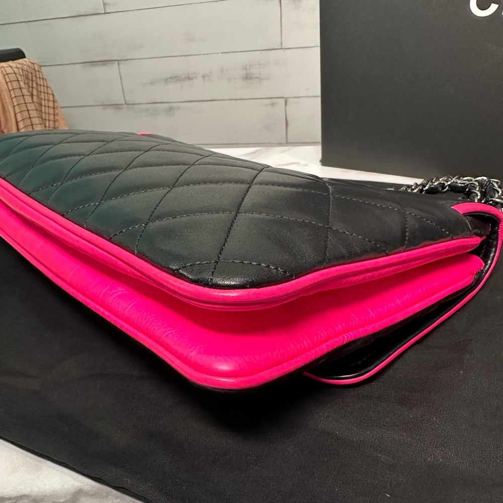 SOLD โโโโCHANEL RARE Large 2008 Cruise Collection Flap Bag ๐ - Picture 7 of 14